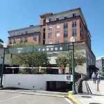 House In The Forum With Garage Apartment Aveiro