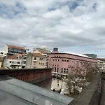 House In The Forum With Garage Apartment